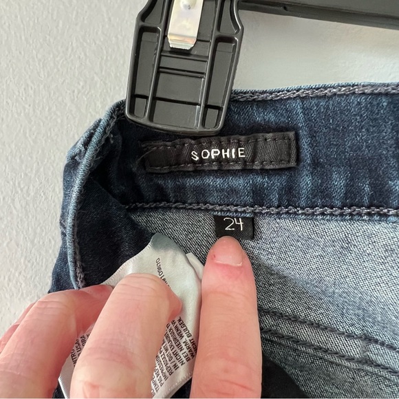 Agolde Sophie Skinny Dark Indigo Jean - Picture 4 of 7